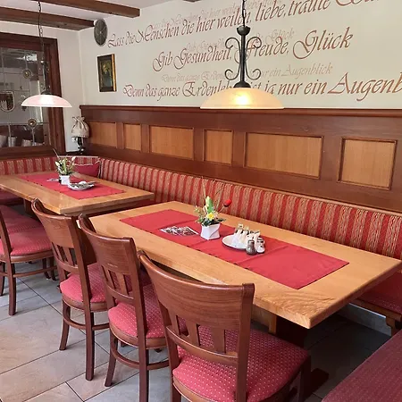 Landgasthof - Zum Stern 3* Linden (Neustadt (Aisch))