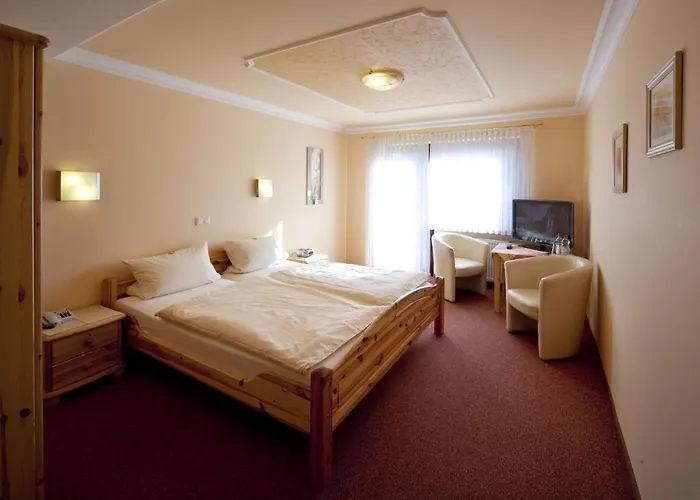 Landgasthof - Zum Stern 4* Linden (Neustadt (Aisch))